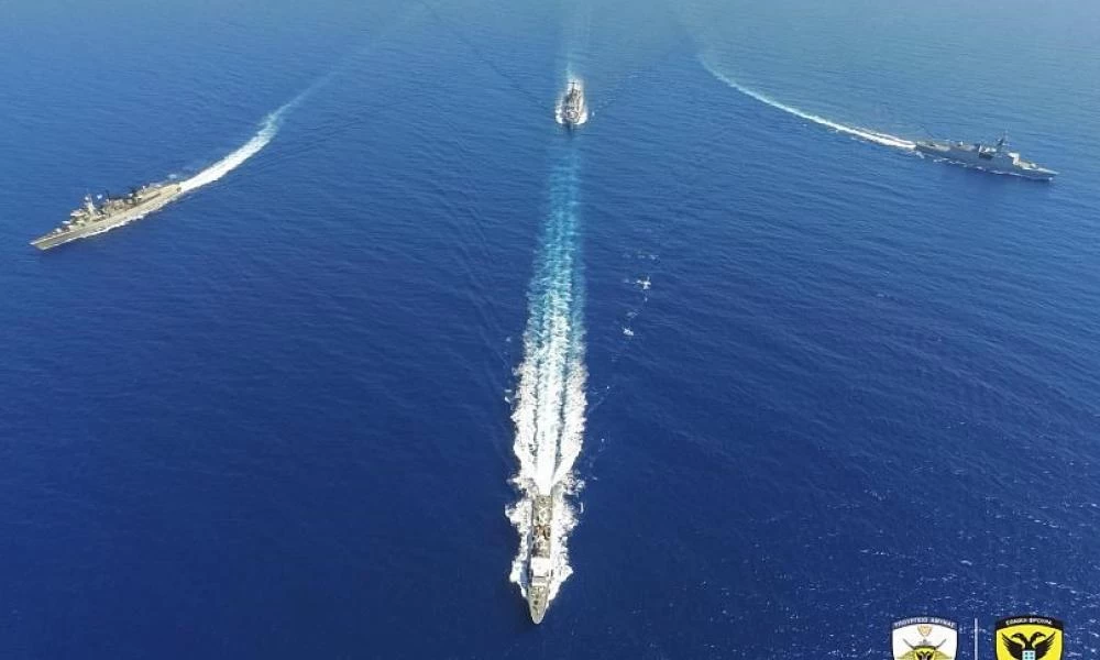 Ο Αρχηγός ΓΕΕΘΑ ετοιμάζει πολυεθνικό αντιτουρκικό τείχος στη Μεσόγειο (βίντεο)